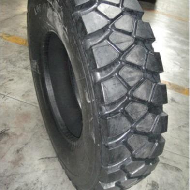 China ISO CCC ECE Large Commercial Truck Tyres Wear Resistant 1400R20 for sale