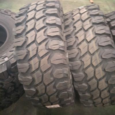 China ISO CCC 17 Inch PCR Tyres 265/65R17 Mud Tires Wear Resistant for sale