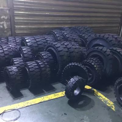 China Industrial Tyres 8.25-20 Elastic Bias Solid Forklift Tires for sale