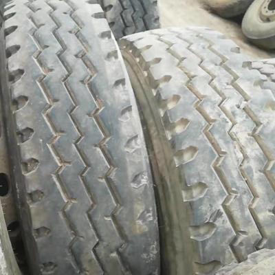 Chine occasion 1100r20 bande occasion de pneu de camion de pouce 14-24 à vendre