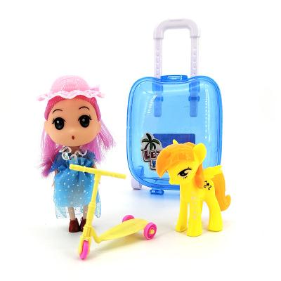 Chine Électrodéposition des pièces de moulage par injection, Pantone Barbie Luggage Set 20g à vendre