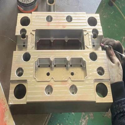 China LiQi ABS Injection Mold Single Cavity Reflective Surface Heat Treatment And Nitriding for sale