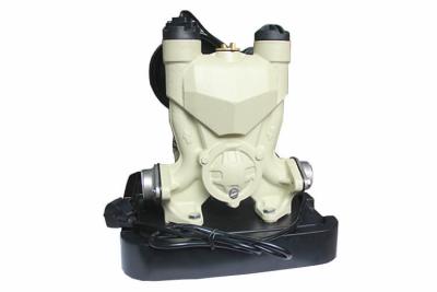 Chine Pompe à eau automatique de roue à aubes en laiton, écoulement minimum de la pompe de gavage de pression 32L/ à vendre