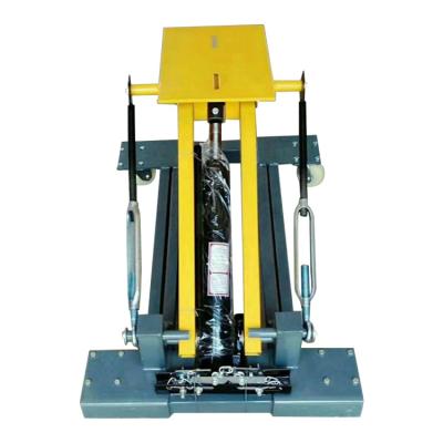 China CE 3T  Hydraulic Transmission Jack Low Lift With 4 Legs Swivel Casters for sale