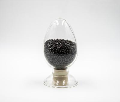China Pellets de plástico reforçados com fibra de vidro com 30% de polietileno tereftalato RPET certificado GRS à venda