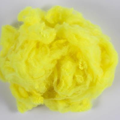 China Yellow 100% Recycled PET Polyester Staple Yarn Fiber for sale