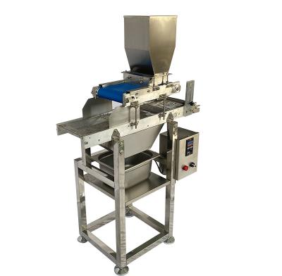 China Automatic chocolate food bar granule spreading machine  304 stainless steel Chocolate bar granule decoration machine for sale
