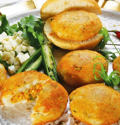 Chine Machine de formation de l'acier inoxydable 304 et encroûtante pour Aloo Tikki faisant 99 PCs/minute à vendre