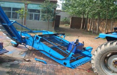 Chine La petite chaîne normale conduite de petits par tracteurs de machines agricoles du modèle 4U-2 dactylographient à vendre