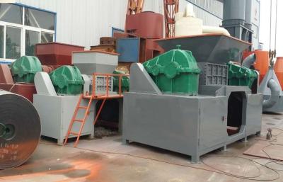 China Double Roller Shredder Wood Crusher Machine With Big Feeder Opening for sale