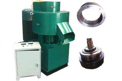 China Saw dust Ring Die Pellet Machine / Wood Pelletizing Machine , Centrifugal Type for sale