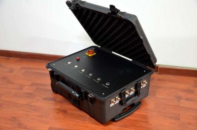 China Pelican Suitcase Tactical Jammer , 8 Bands 2G 3G 4G 5.8G Jammer Electronic Device 500W for sale