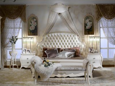 Chine Le Roi royal mou découpé en bois Size Double Beds de meubles européens de luxe de chambre à coucher à vendre