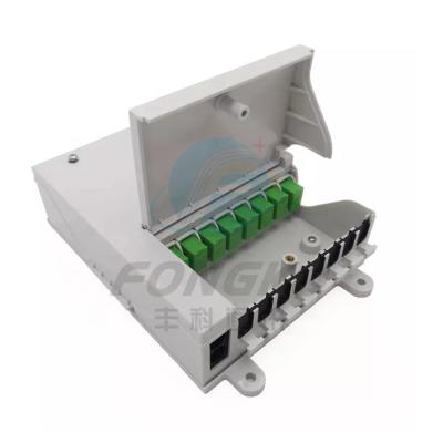 China 1x8 PLC Splitter FTTH Fiber Optic Terminal Box 8 Cores With SC Shutter Adapter for sale
