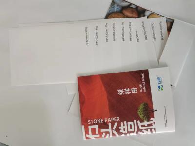China Fast Offset Printing Stone Paper Waterproof Tear Resistant Eco Friendly en venta