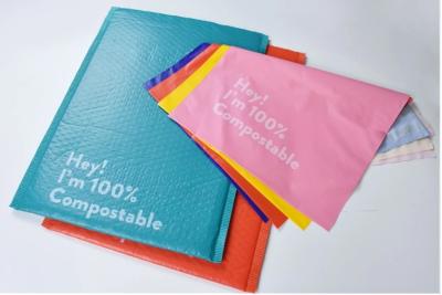 Cina Biodegradable Shipping Padded Envelopes Self Seal Kraft Paper Compostable Poly Mailer in vendita