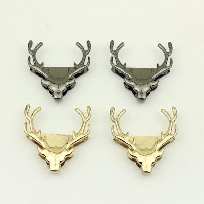 China Antlers Shaped Deer Head Metal Tag Brand Logos Odorless Fadeless Antioxidant for sale