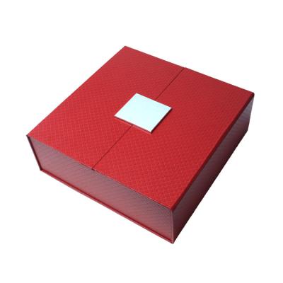 China Matte Finish Corrugated Rigid Gift Box  Luxury Cosmetic Recycled Color Printing Logo Paper Box à venda