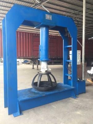 China 200 Ton TP200 Solid Tyre Pressing Machine Wear Resisting 2110X800X2430 mm for sale