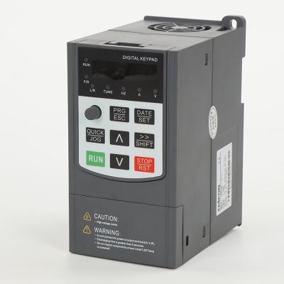 China Single Phase 220v Vector Variable VFD Frequency Inverter 1hp 2hp 3hp CE for sale