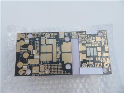 Chine le double à haute fréquence de circuit de 1oz PTFE a dégrossi carte PCB avec l'immersion Glod à vendre