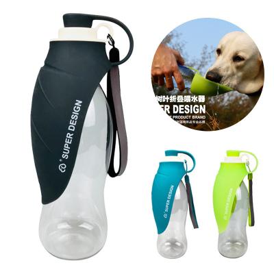 China Dog Outdoor Water Bottle Portable Pet Dogs Travel Water Dispenser Feeder Container with Silicone Foldable Drinking Cup for sale