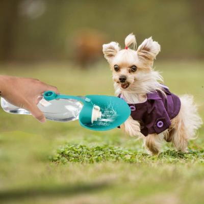 China Silicone Outdoor Portable Pet Water Bottle Leak Proof Design 580ML for sale