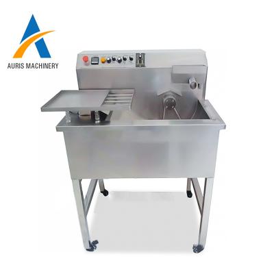 China Jzj30 Industrial Chocolate Pouring Pot Chocolate Melting Tempering Machine for sale