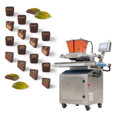 China 2d/3d One Shot Double Colors Chocolate chips Making Machine Chocolate Depositing dispenser en venta