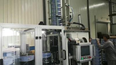 Chine Machine d'empilement en acier de seau pour empiler le seau 10-25L conique à vendre