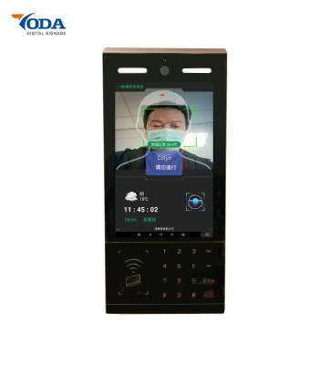 China 10.1 Inch Multi Function Digital Signage Thermal Human Body Temperature Detection for sale