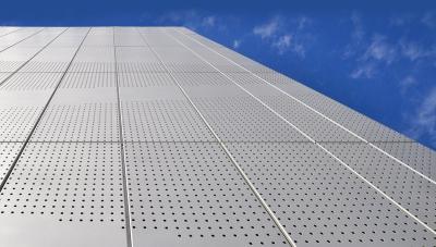 Chine Panneau composite en aluminium perforé sur mesure pour les solutions architecturales à vendre