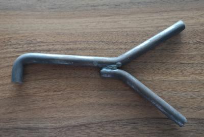 China 580Mpa Tensile Castable Anchor Ce 0.08％ Anchor For Castable for sale