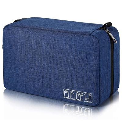 China Oxford Mens Leather Shaving Bag Waterproof Hanging Toiletry Bag for sale