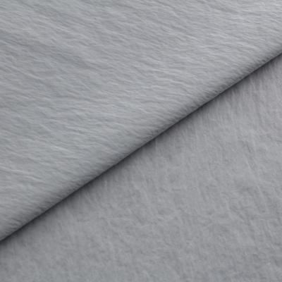 China Nailão metálico bicolorado com rugas YFN40380H-A à venda