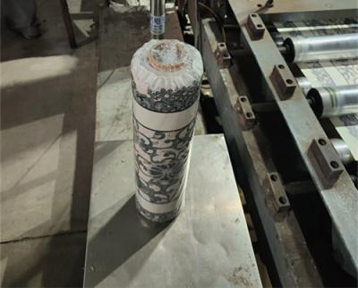 Cina Tovaglia di schiumatura del PVC di Nr di stampa a colori con il modello floreale in vendita