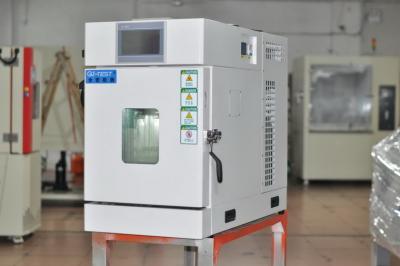 China Desk Type Programmable Temperature Humidity Test Chamber 32L Test Space for sale