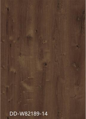 China GKBM Greenpy DD - W82189 Eco Friendly Oak Unilin Click SPC Flooring 4mm 5mm 6mm for sale