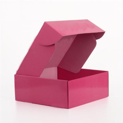China Emballage Corrugated 300gsm 2mm FBB Pink Mailing Boxes Custom Logo for sale