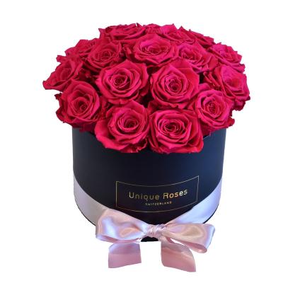 China Handmade Cylinder Bouquet Personalized Hat Round Gift Rose Flower Box Preserved Paper Packaging For Valentine for sale