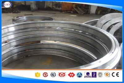 中国 4130 / 1.7218黒い造られた鋼鉄リング/クロムの滑らかな表面の合金鋼 販売のため