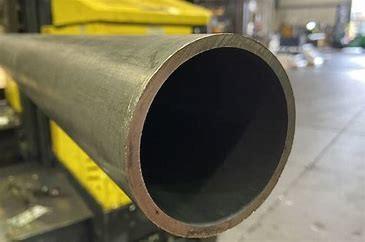 Chine acier au carbone 34CrMo4 esquivant le tube en acier de cylindre hydraulique à vendre