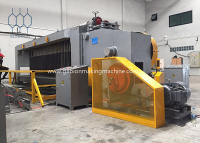 Chine Cinq largeur de tissage automatique de Gabion Mesh Machine For 4500mm de système de contrôle de PLC de torsion à vendre