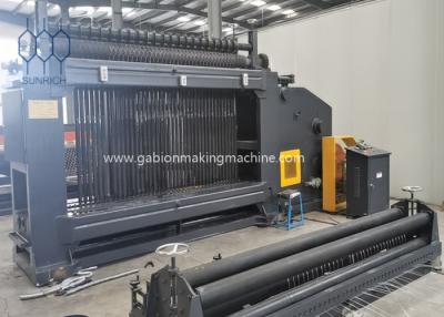 China el PVC de 60x70m m Gabion Mesh Machine For cubrió el alambre con la anchura que tejía de 2300m m en venta