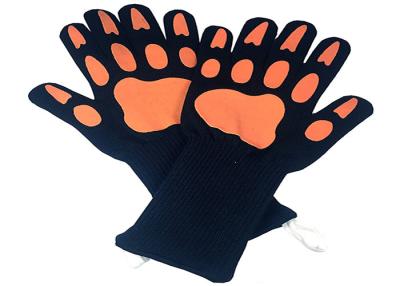 China Double Sided Adhesive Heat Resistant BBQ Gloves With Five Fingers Design for sale