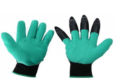 China Corte los clavos resistentes del cuidado de la mano de los guantes del trabajo del jardín con las garras de establecimiento de excavación en venta