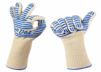 China Up To 932°F Heat Proof Hand Gloves , Long Heat Resistant Gloves For Cooking for sale
