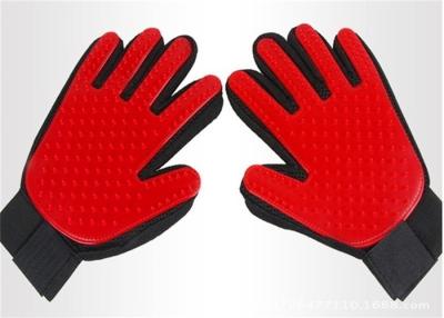 China Silicone Pet Grooming Brush Glove , Pet Hair Cleaning Glove 23 * 17 Cm for sale