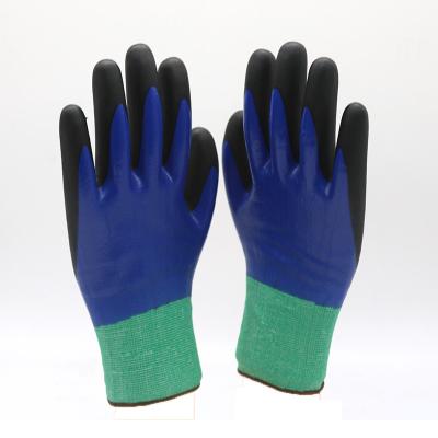 China O calibre da ZM 18 cortou o óleo que resistente as luvas de trabalho resistentes alisam e Sandy Nitrile Coating Fishing Gloves à venda