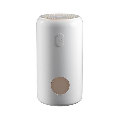 China Wireless car air purifier with humidifier & aromatherapy for freshening on the go for sale